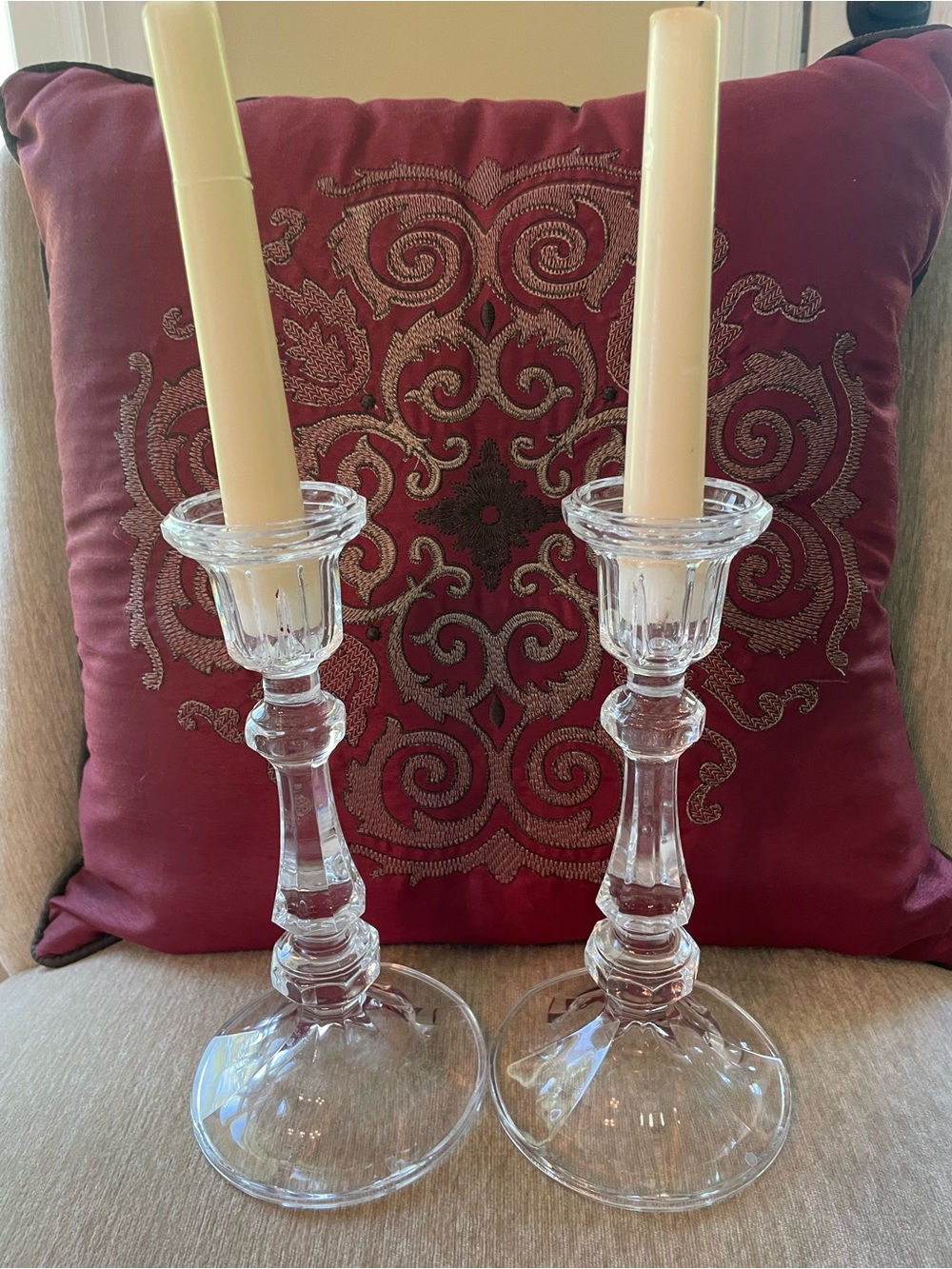 Elegant Clear Glass Candlestick Holders - Pair
